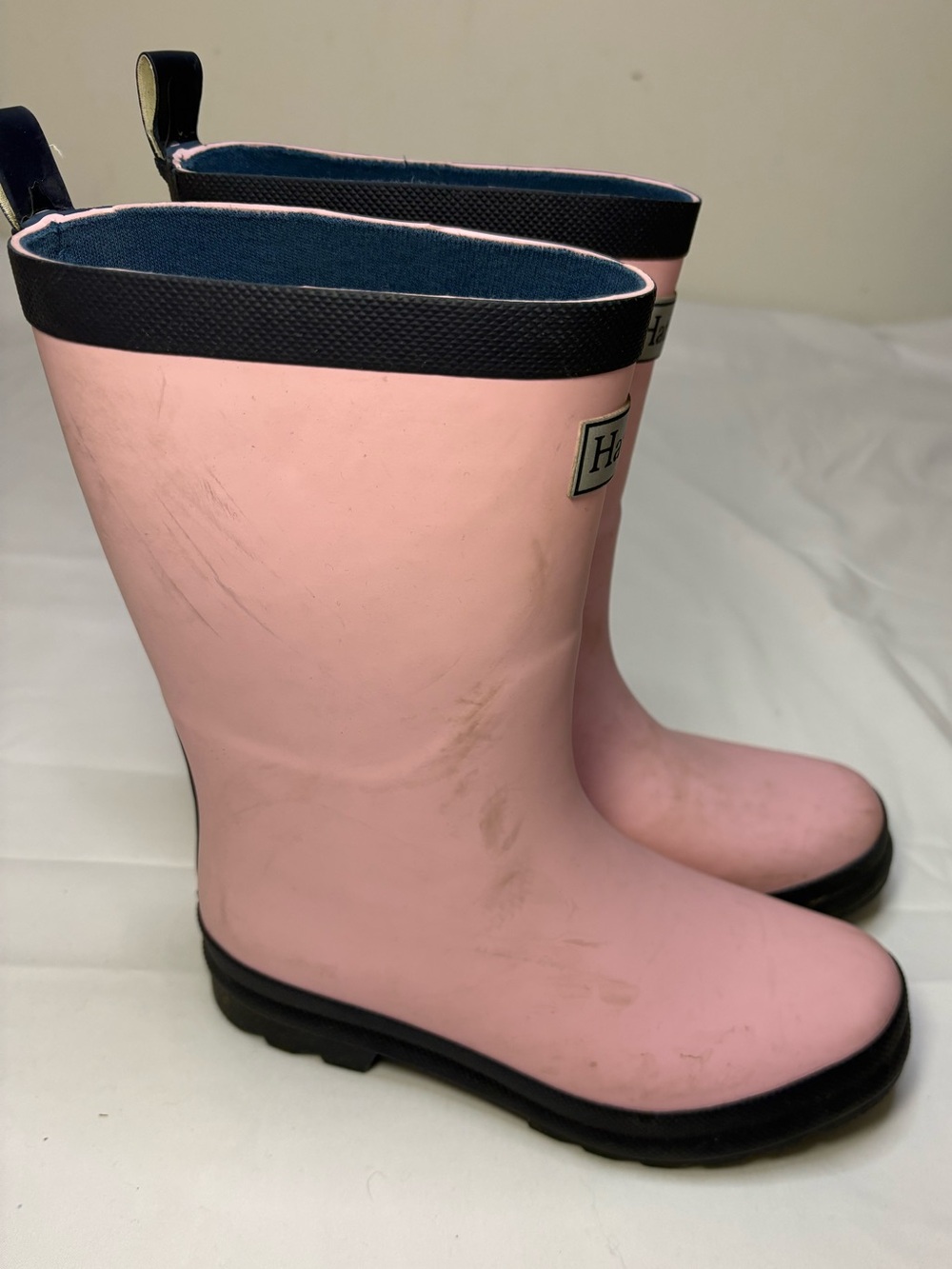 Hatley Girls 1 Pink Rubber Boots Waterproof Gum Wellies Rain Outdoor Storm Wet - Picture 2 of 12